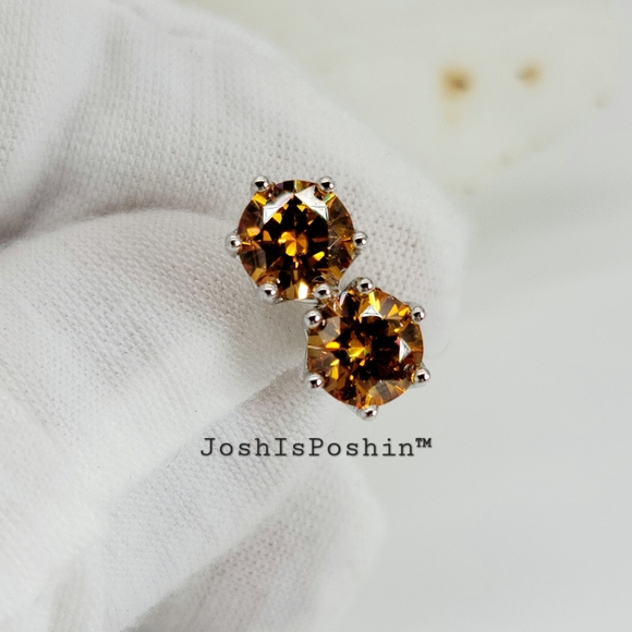 2CT. T.W. Orange Moissanite round cut stud earrings in sterling silver - Picture 7 of 13